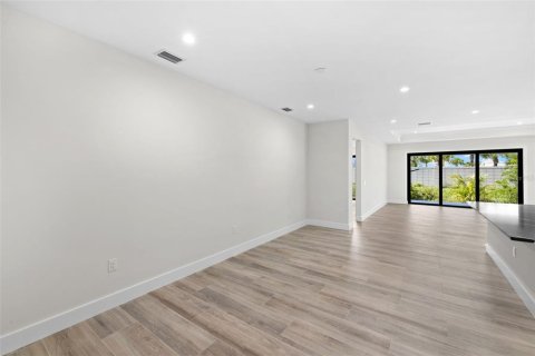 Casa en venta en Naples, Florida, 3 dormitorios, 185.62 m2 № 1273455 - foto 16