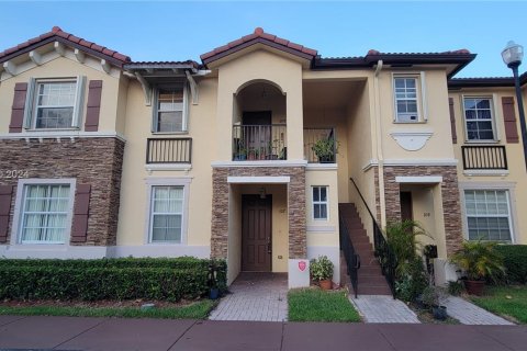 Townhouse in Homestead, Florida 2 bedrooms, 99.31 sq.m. № 1290760 - photo 1