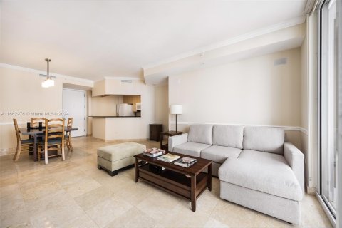 Condo in Miami, Florida, 1 bedroom  № 1372544 - photo 3