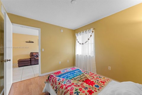 Condo in Homestead, Florida, 2 bedrooms  № 1102454 - photo 15