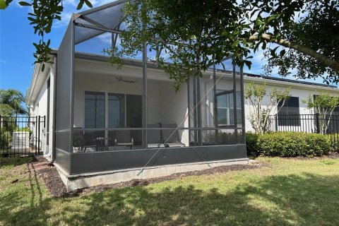 Villa ou maison à vendre à Kissimmee, Floride: 2 chambres, 144.65 m2 № 1335440 - photo 26