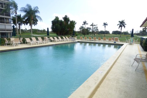 Copropriété à vendre à Pembroke Pines, Floride: 2 chambres, 135.54 m2 № 1077404 - photo 5