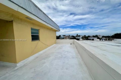 Condominio en venta en Key West, Florida, 1 dormitorio, 62.43 m2 № 912624 - foto 20