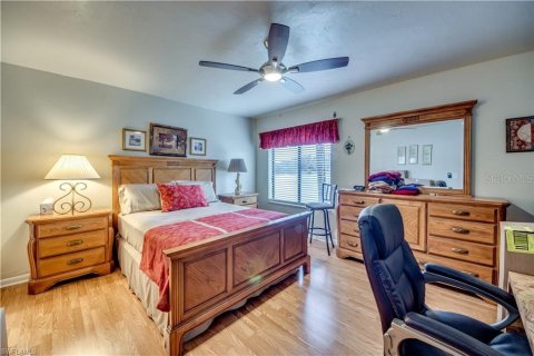 Copropriété à vendre à North Fort Myers, Floride: 2 chambres, 113.53 m2 № 1374100 - photo 10