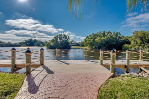 Copropriété à vendre à North Fort Myers, Floride: 2 chambres, 113.53 m2 № 1374100 - photo 18