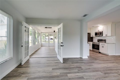 Villa ou maison à vendre à Port Richey, Floride: 2 chambres, 147.06 m2 № 1374071 - photo 18