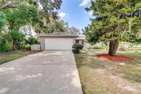 Villa ou maison à vendre à Port Richey, Floride: 2 chambres, 147.06 m2 № 1374071 - photo 2