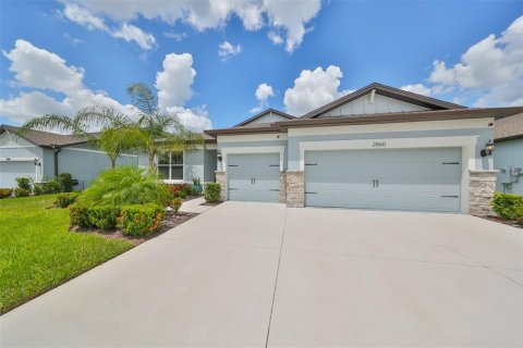 Villa ou maison à vendre à Valrico, Floride: 4 chambres, 212.93 m2 № 1347183 - photo 2