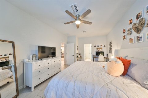 Villa ou maison à vendre à Valrico, Floride: 4 chambres, 212.93 m2 № 1347183 - photo 27