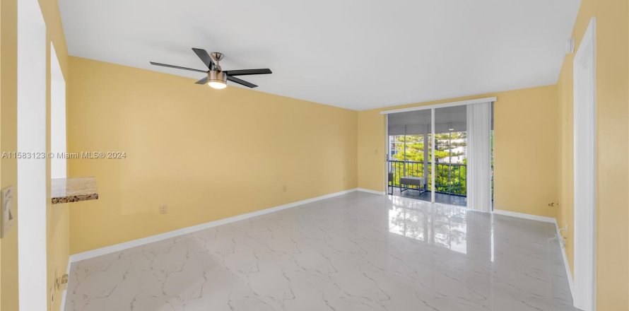 Condo à Aventura, Floride, 1 chambre  № 1168011