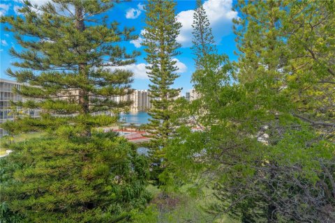 Condo in Aventura, Florida, 1 bedroom  № 1168011 - photo 19