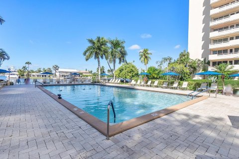 Condo in Fort Lauderdale, Florida, 2 bedrooms  № 945091 - photo 5