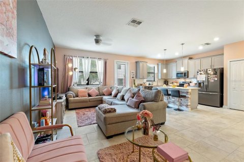 Touwnhouse à vendre à Davenport, Floride: 3 chambres, 177.63 m2 № 1370981 - photo 6