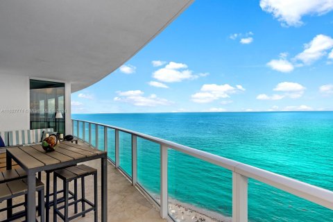 Copropriété à vendre à Hollywood, Floride: 4 chambres, 293.85 m2 № 1282031 - photo 17