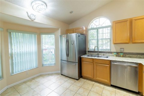 Villa ou maison à vendre à Kissimmee, Floride: 4 chambres, 161.65 m2 № 1343767 - photo 16