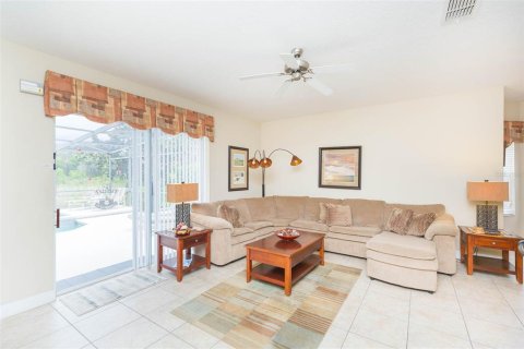 Casa en venta en Davenport, Florida, 4 dormitorios, 255.85 m2 № 1104921 - foto 4