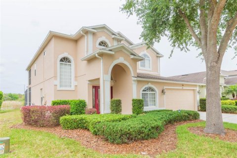 House in Davenport, Florida 4 bedrooms, 255.85 sq.m. № 1104921 - photo 3