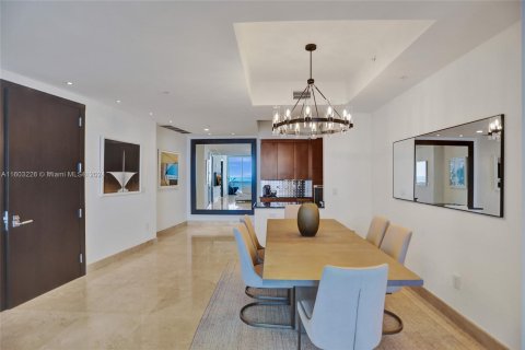 Copropriété à vendre à Sunny Isles Beach, Floride: 2 chambres, 129.04 m2 № 1221954 - photo 8