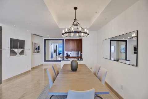 Copropriété à vendre à Sunny Isles Beach, Floride: 2 chambres, 129.04 m2 № 1221954 - photo 24