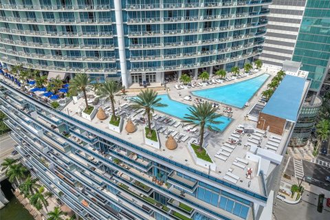 Condominio en venta en Miami, Florida, 2 dormitorios, 138.61 m2 № 1417748 - foto 27