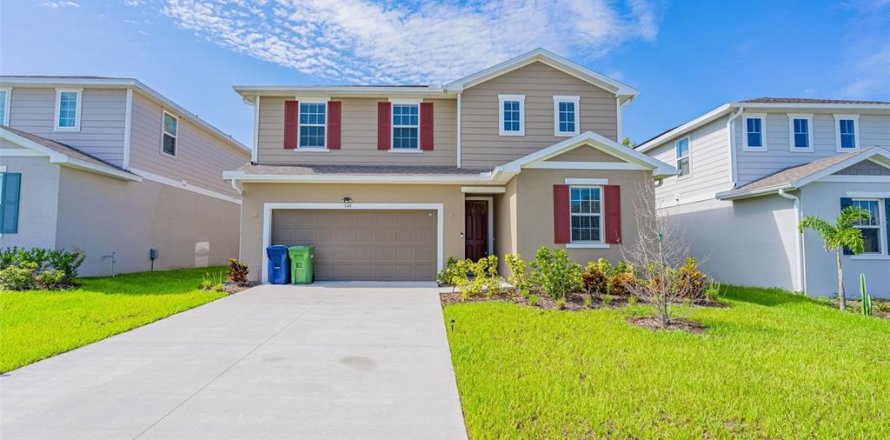 Casa en Winter Haven, Florida 3 dormitorios, 241.55 m2 № 1396648