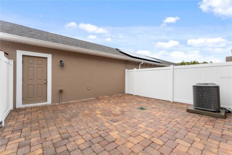 Townhouse in Orlando, Florida 3 bedrooms, 160.44 sq.m. № 1396649 - photo 13