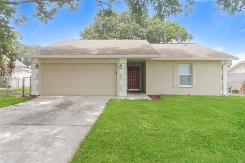 Casa en alquiler en Lakeland, Florida, 3 dormitorios, 103.03 m2 № 1396681 - foto 1