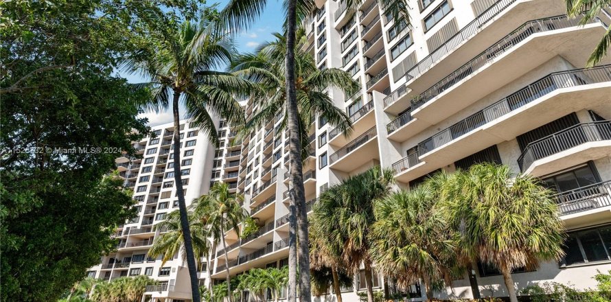 Condo in Miami, Florida, 1 bedroom  № 986191