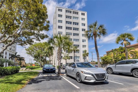 Copropriété à vendre à Fort Lauderdale, Floride: 1 chambre, 66.89 m2 № 1116981 - photo 11