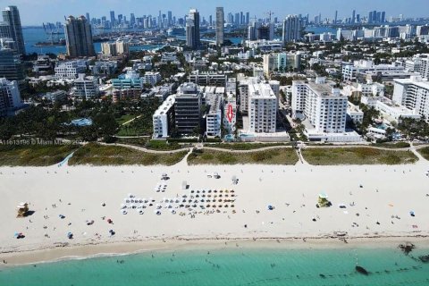 Copropriété à vendre à Miami Beach, Floride: 18.58 m2 № 1235535 - photo 20