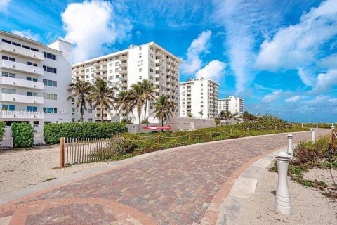 Copropriété à vendre à Miami Beach, Floride: 18.58 m2 № 1235535 - photo 7