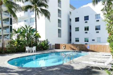 Studio in the Condo in Miami Beach, Florida  № 1235535 - photo 21