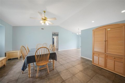 Villa ou maison à vendre à Punta Gorda, Floride: 3 chambres, 121.14 m2 № 1299411 - photo 4