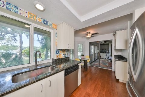 Condominio en alquiler en Palm Harbor, Florida, 3 dormitorios, 147.34 m2 № 1355554 - foto 14