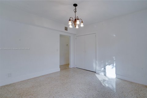 House in West Palm Beach, Florida 4 bedrooms, 173.08 sq.m. № 1384270 - photo 19