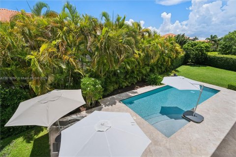 Villa ou maison à vendre à Cutler Bay, Floride: 5 chambres, 366.5 m2 № 1237505 - photo 16