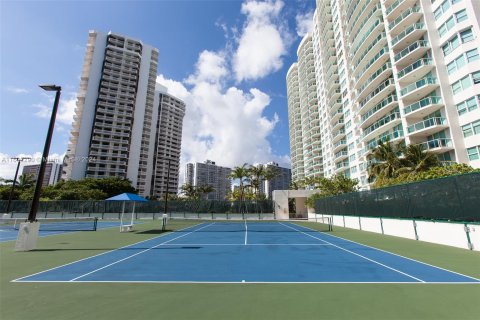 Condo in Aventura, Florida, 2 bedrooms  № 1221067 - photo 7