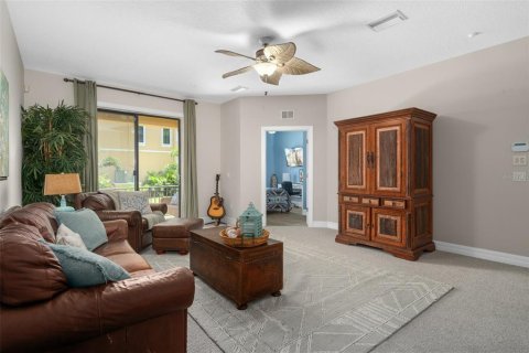 Touwnhouse à vendre à Apollo Beach, Floride: 5 chambres, 299.33 m2 № 1289764 - photo 17