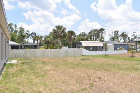 Villa ou maison à vendre à North Port, Floride: 3 chambres, 119.29 m2 № 1212267 - photo 11