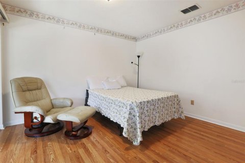 Townhouse in Tampa, Florida 3 bedrooms, 136.1 sq.m. № 833586 - photo 22