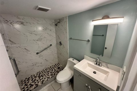 Copropriété à louer à Hialeah, Floride: 1 chambre, 61.32 m2 № 1358578 - photo 7