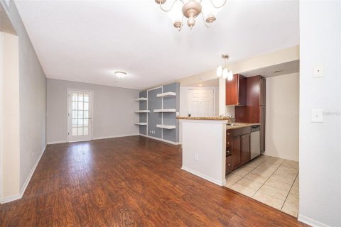 Condominio en alquiler en Orlando, Florida, 1 dormitorio, 66.05 m2 № 1358328 - foto 10