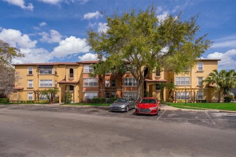 Condominio en alquiler en Orlando, Florida, 1 dormitorio, 66.05 m2 № 1358328 - foto 19