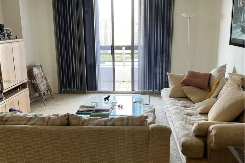 Condominio en venta en Aventura, Florida, 2 dormitorios, 109.72 m2 № 1383036 - foto 5