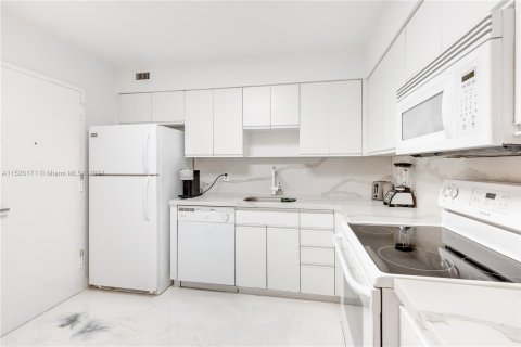 Condominio en venta en Miami Beach, Florida, 1 dormitorio, 86.4 m2 № 986413 - foto 4