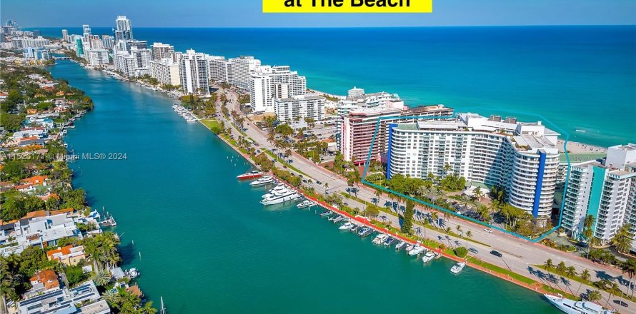 Condominio en Miami Beach, Florida, 1 dormitorio  № 986413