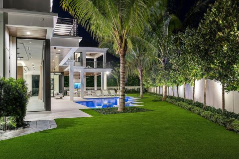 House in Boca Raton, Florida 6 bedrooms, 769.04 sq.m. № 678655 - photo 14