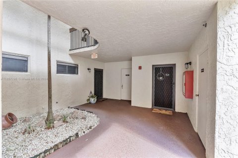 Condo in Boca Raton, Florida, 2 bedrooms  № 1309494 - photo 26