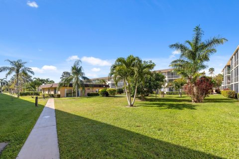 Copropriété à vendre à Lighthouse Point, Floride: 2 chambres, 91.42 m2 № 992110 - photo 16