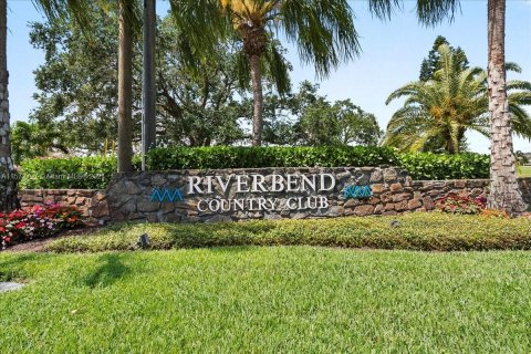 Condo in Jupiter, Florida, 1 bedroom  № 1132503 - photo 2